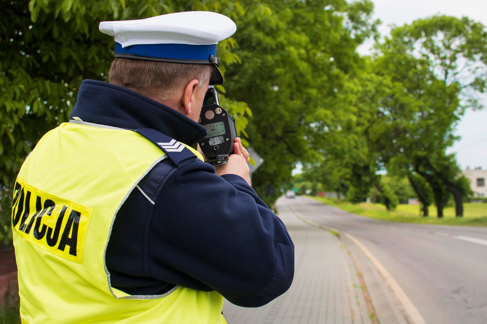 Read more about the article Policja karze już za 1 km/h przekroczenia prędkości. Rzecznik Praw Obywatelskich proponuje zmiany