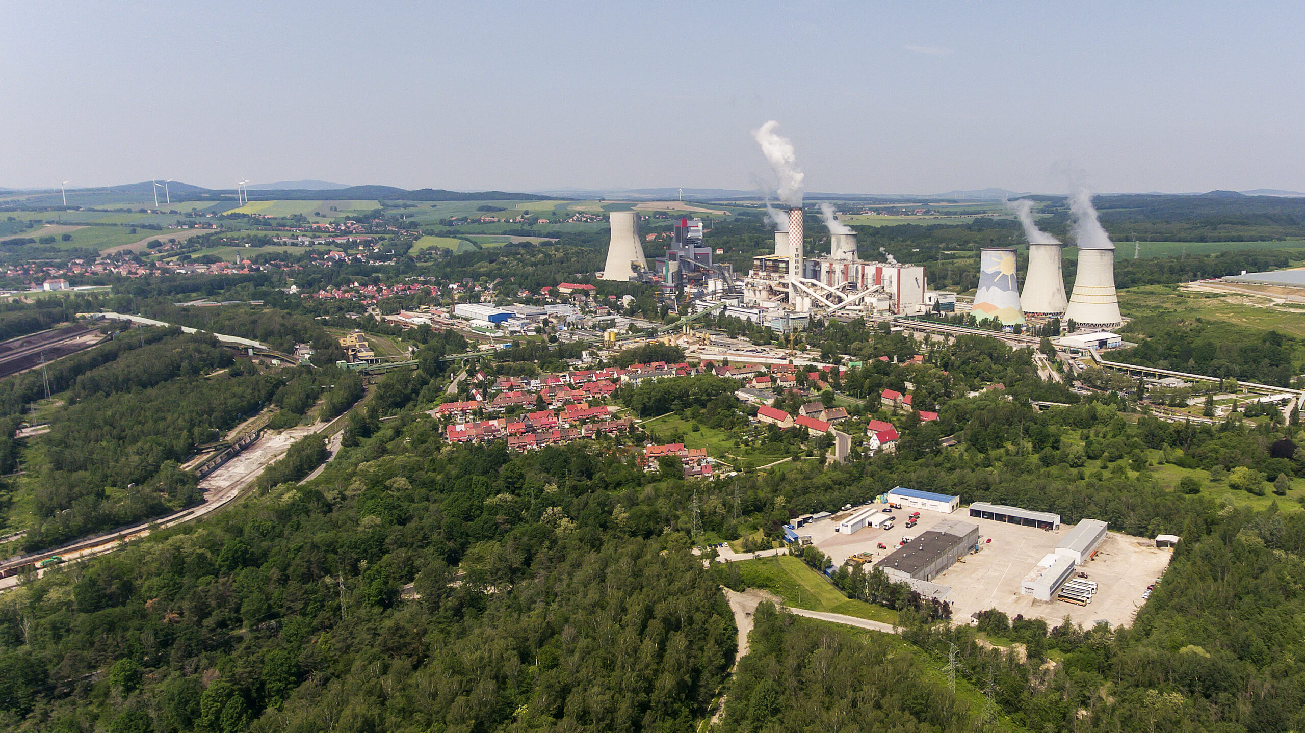 You are currently viewing Konwencja wyborcza rządu przy kopalni Turów [komentarz]