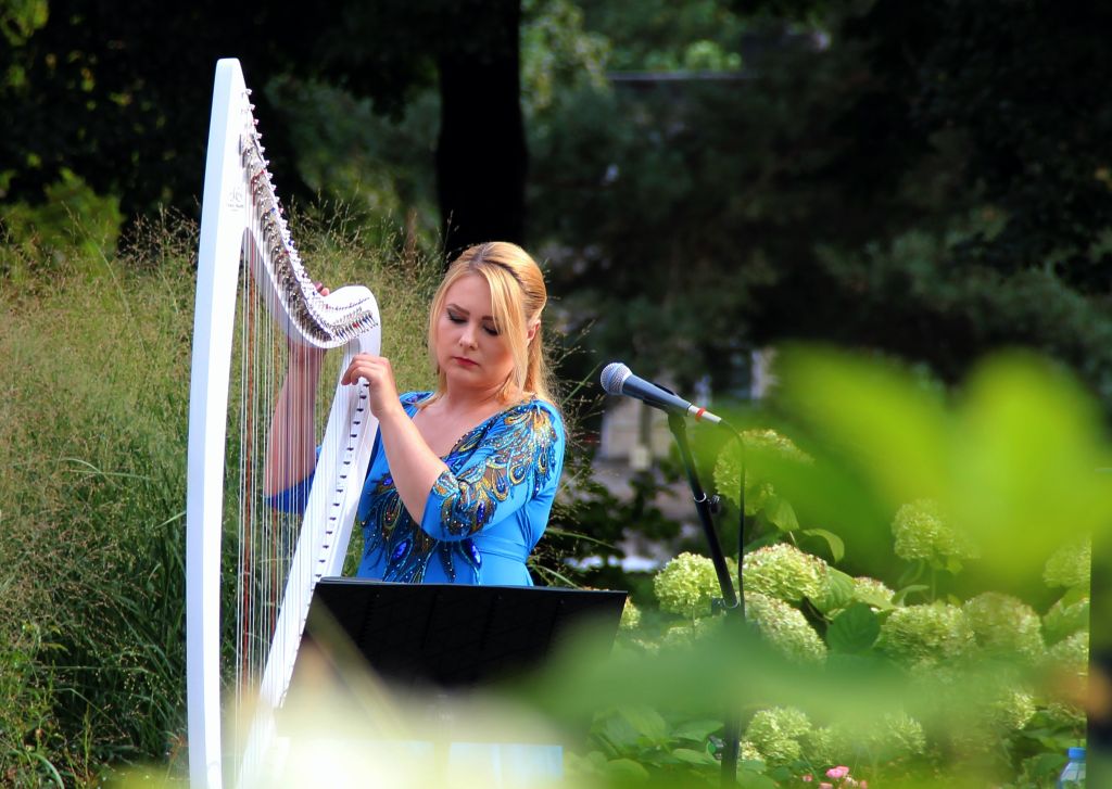 Read more about the article Pieńsk – Muzyczna uczta dla kinomanów (VIDEO)